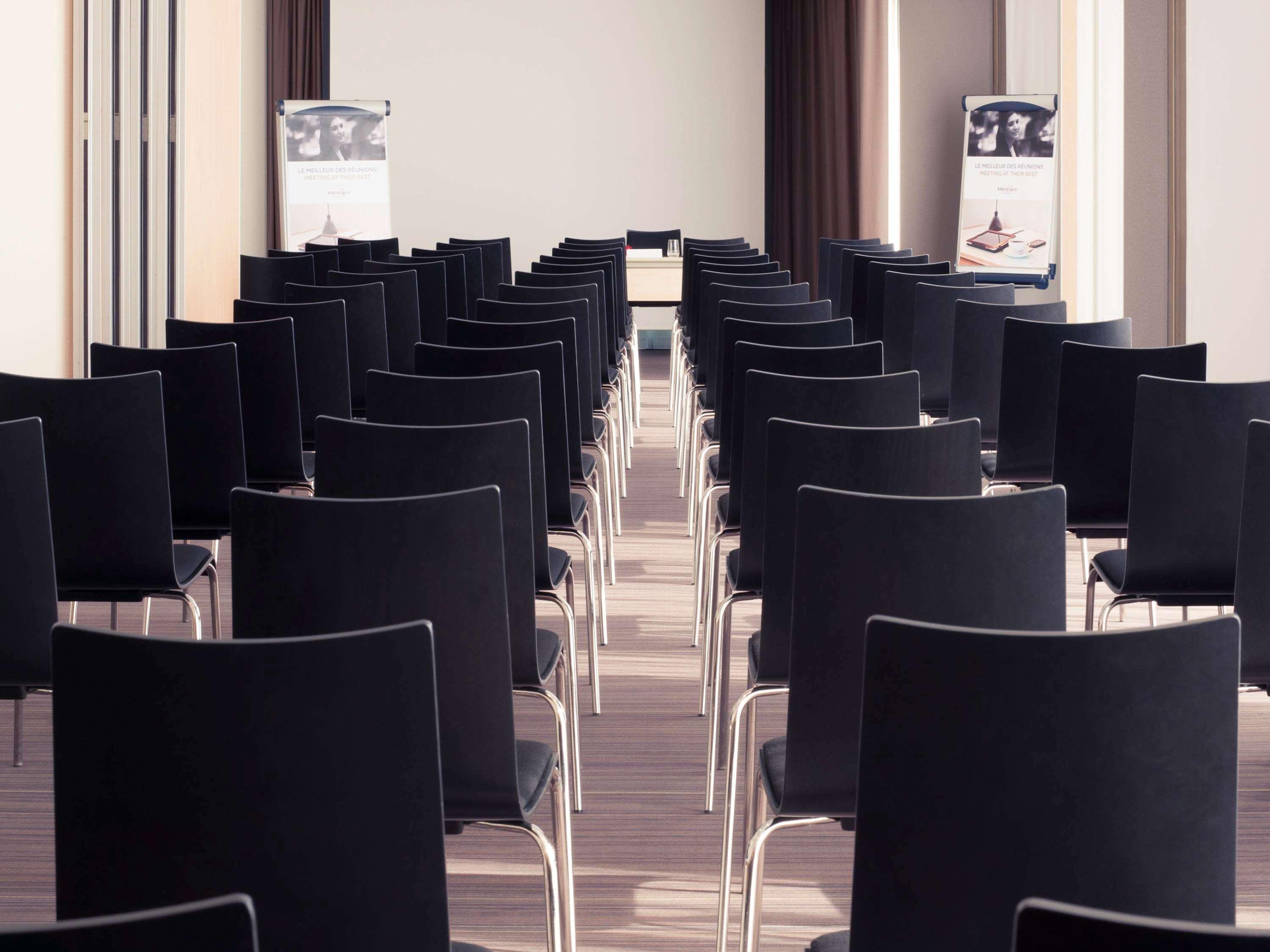 Mercure Hotel Brussels Airport Diegem Bagian luar foto