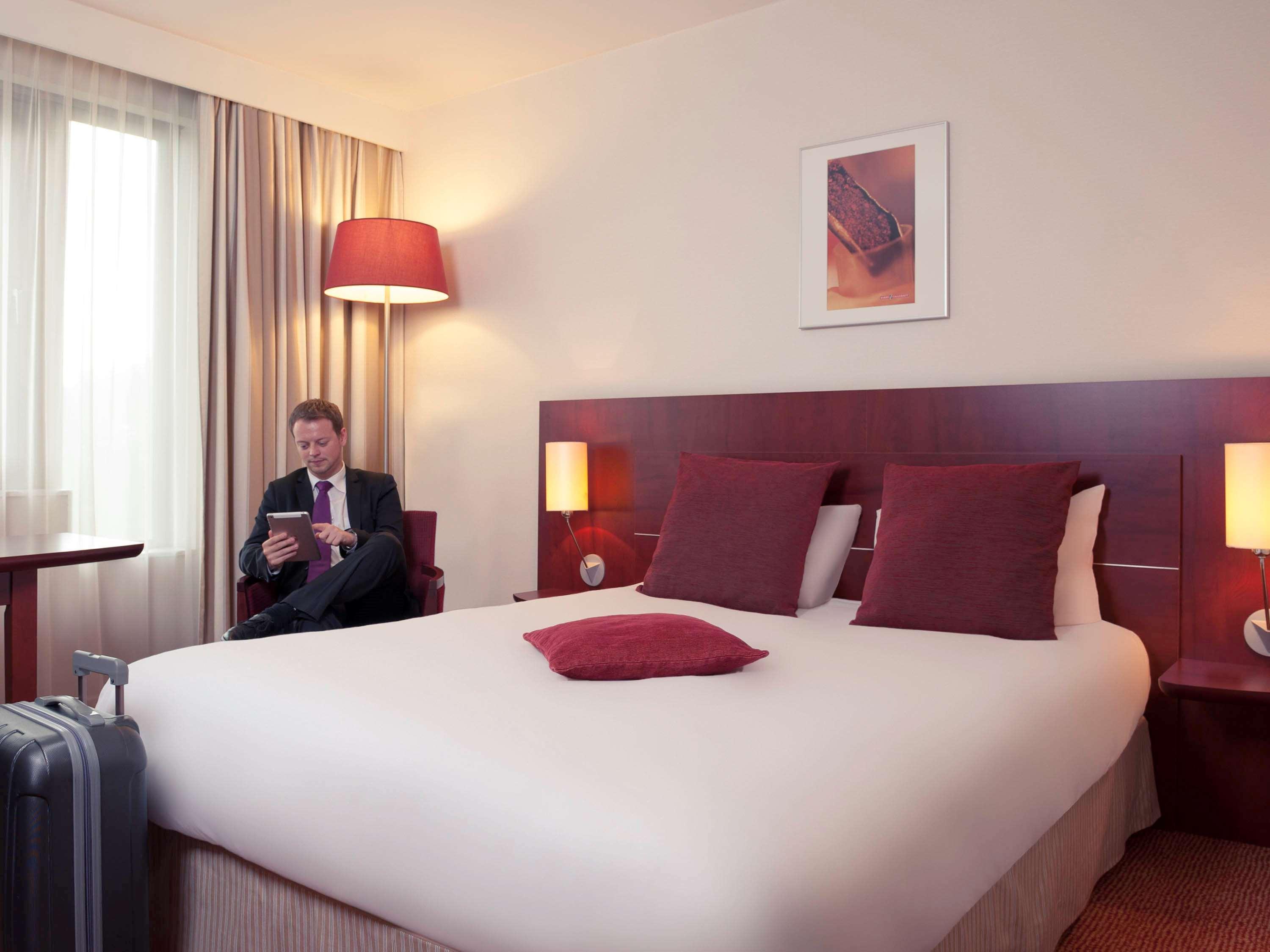 Mercure Hotel Brussels Airport Diegem Bagian luar foto